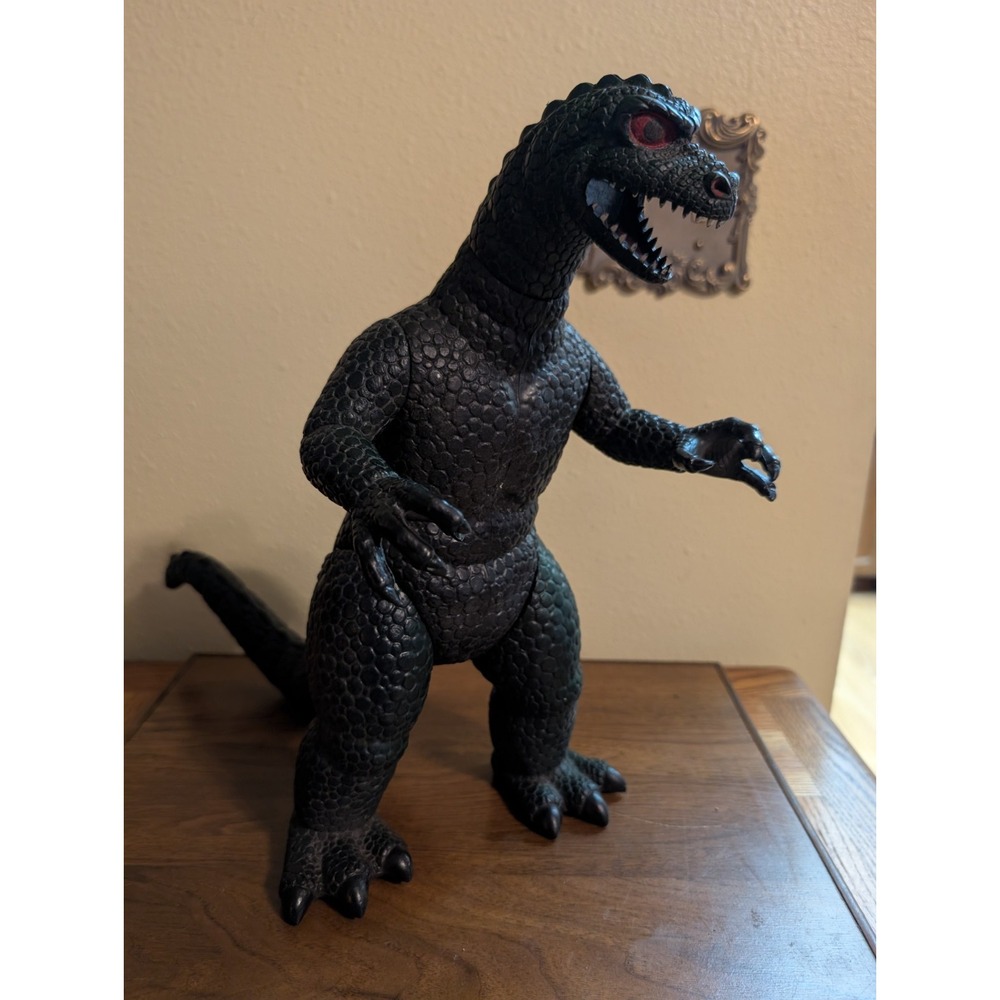 Vintage 1986 Dor Mei Godzilla 14" Poseable‎ Toy Action Figure Hong Kong Red Eyes